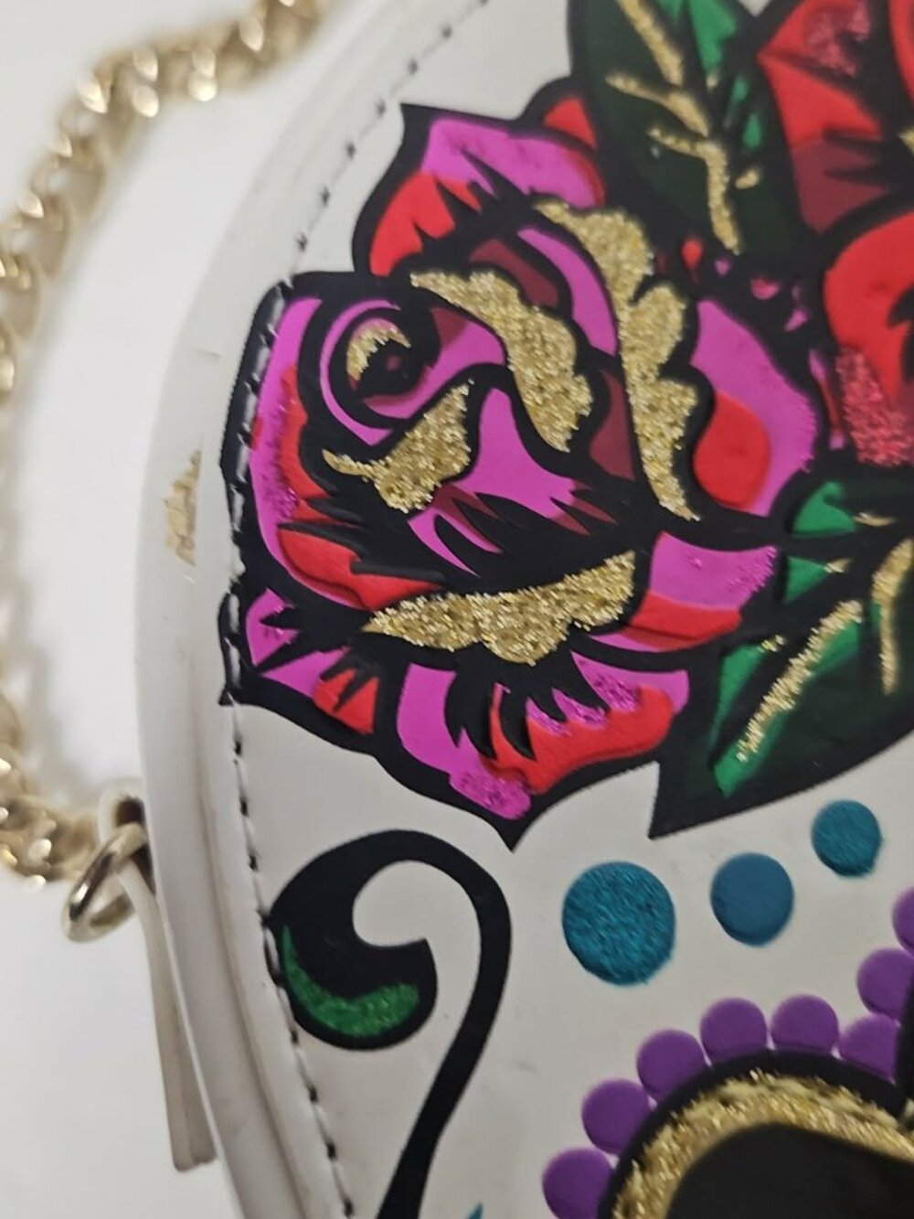 Betsey Johnson Sugar Skull Crossbody Bag White Floral Head Case - Picture 3 of 8